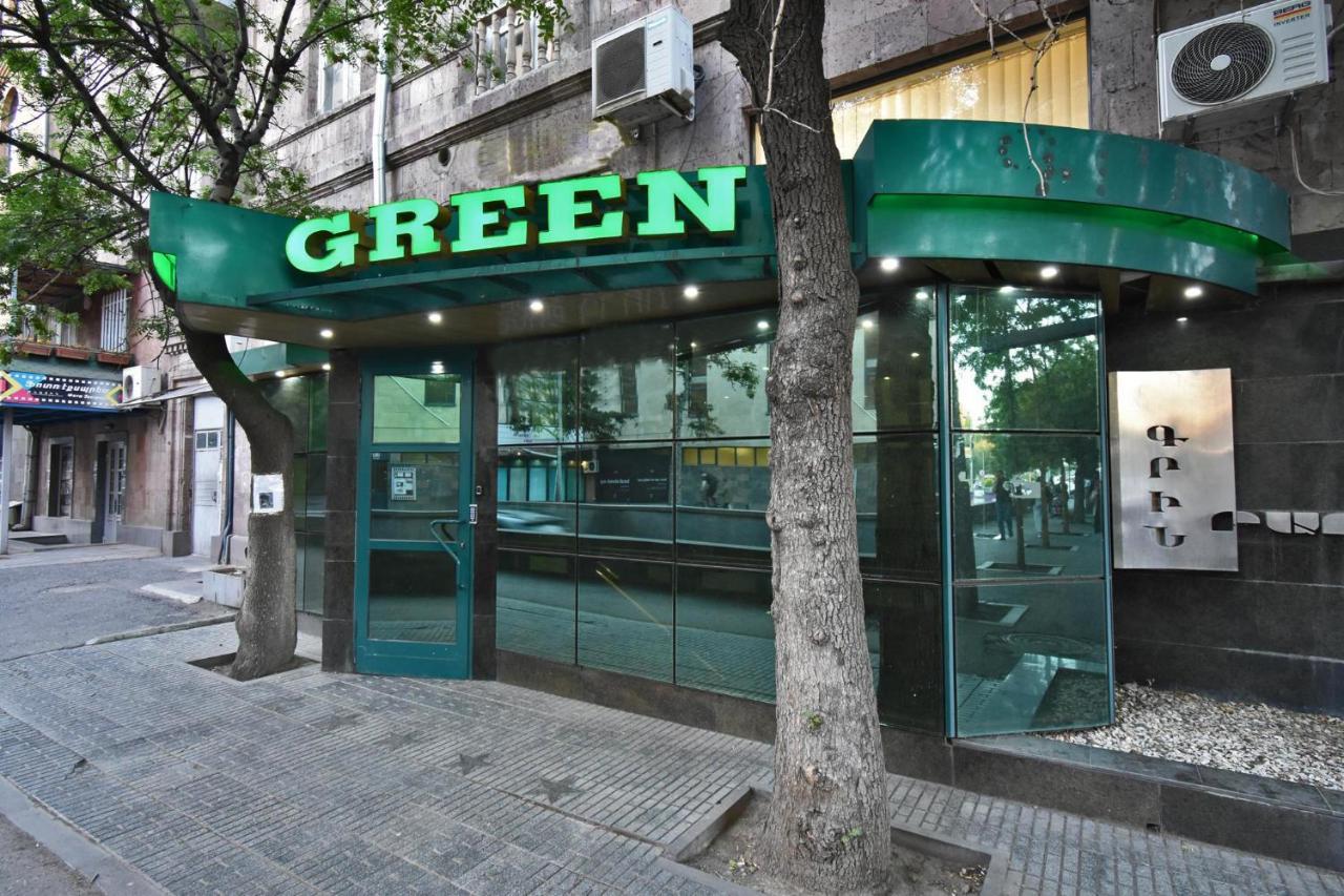 Green Ереван Екстериор снимка